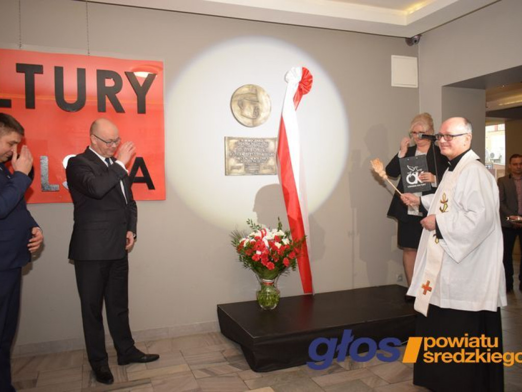 Nowe imię, ta sama idea