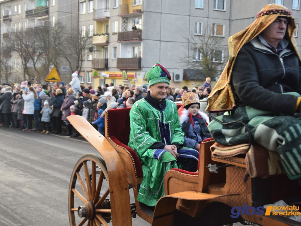 Tłumy na orszaku