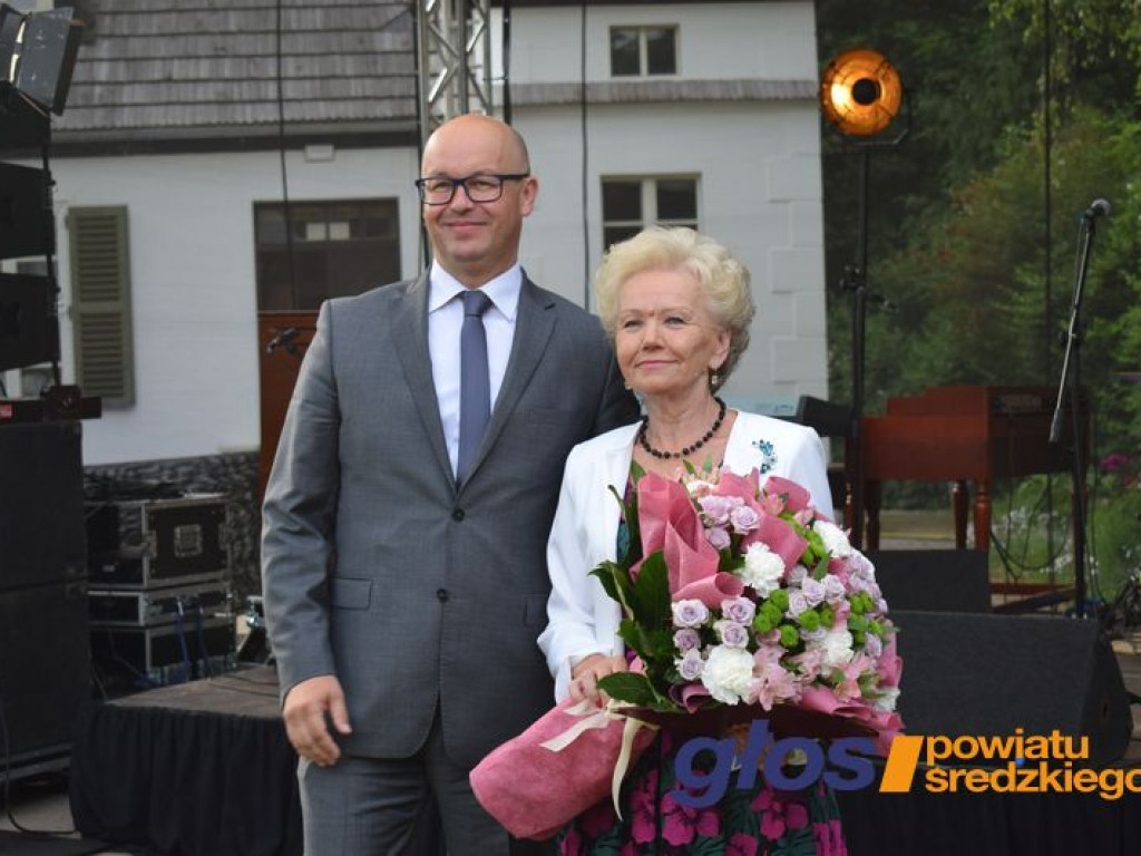 Ad Valorem dla sekretarz Marii Mieszczak - 