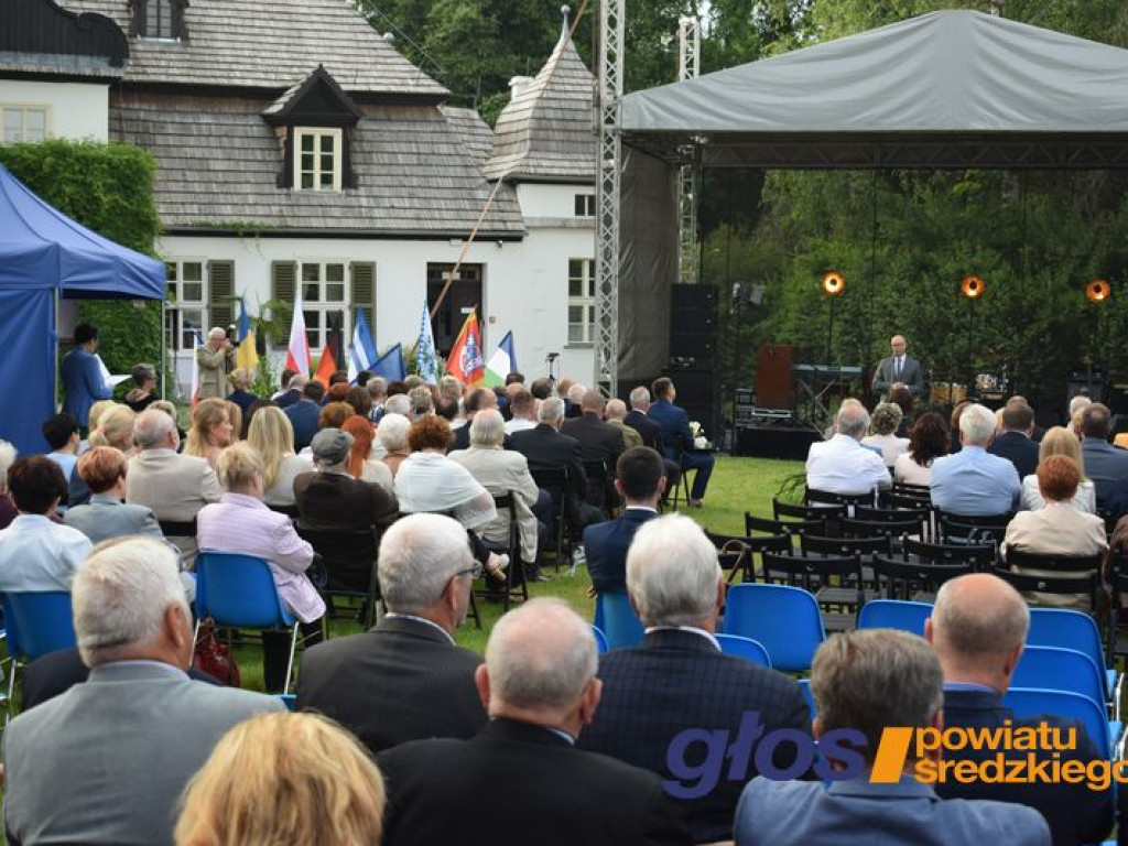 Ad Valorem dla sekretarz Marii Mieszczak - 