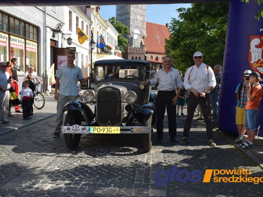 Ach, co to był za VI Międzynarodowy Rajd Pojazdów Zabytkowych  [ZDJĘCIA]