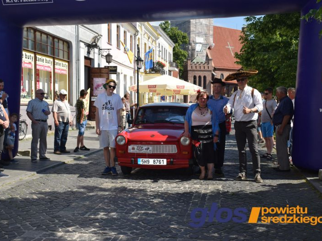 Ach, co to był za VI Międzynarodowy Rajd Pojazdów Zabytkowych  [ZDJĘCIA]