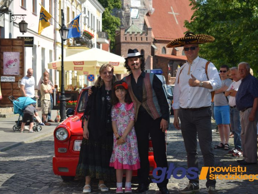 Ach, co to był za VI Międzynarodowy Rajd Pojazdów Zabytkowych  [ZDJĘCIA]