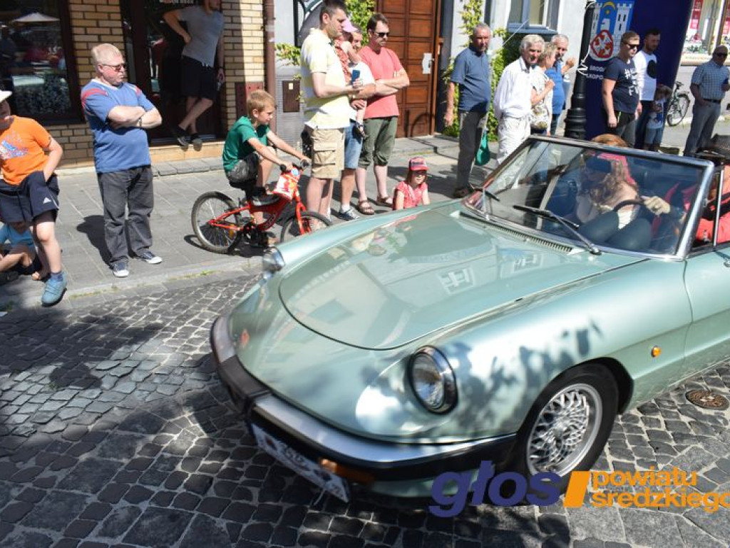 Ach, co to był za VI Międzynarodowy Rajd Pojazdów Zabytkowych  [ZDJĘCIA]