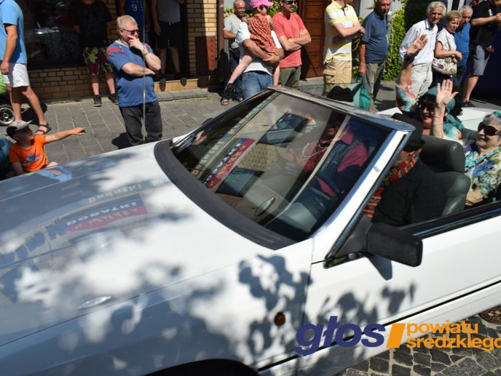Ach, co to był za VI Międzynarodowy Rajd Pojazdów Zabytkowych  [ZDJĘCIA]