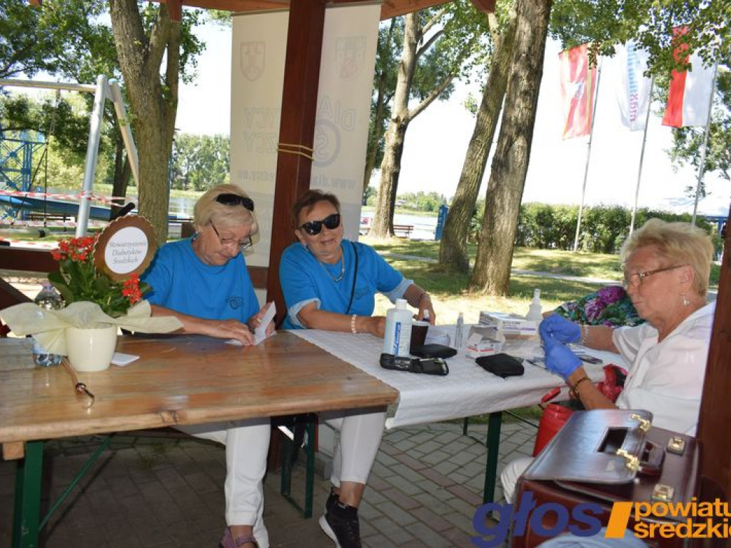 Seniorzy też śpiewają  [ZDJĘCIA]