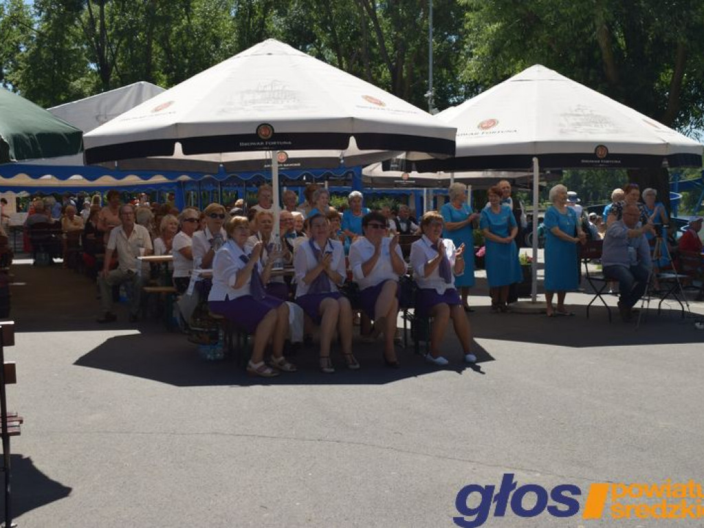 Seniorzy też śpiewają  [ZDJĘCIA]