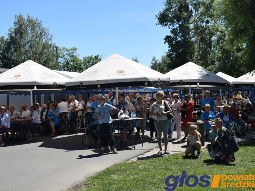 Seniorzy też śpiewają  [ZDJĘCIA]