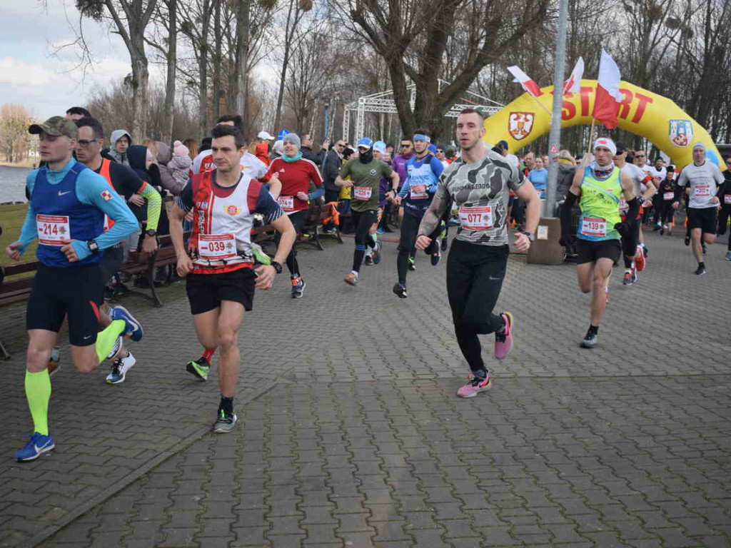 Biegi: Upamiętnili Żołnierzy Niezłomnych [zdjęcia]