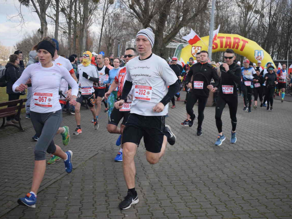 Biegi: Upamiętnili Żołnierzy Niezłomnych [zdjęcia]