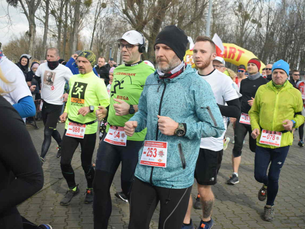 Biegi: Upamiętnili Żołnierzy Niezłomnych [zdjęcia]