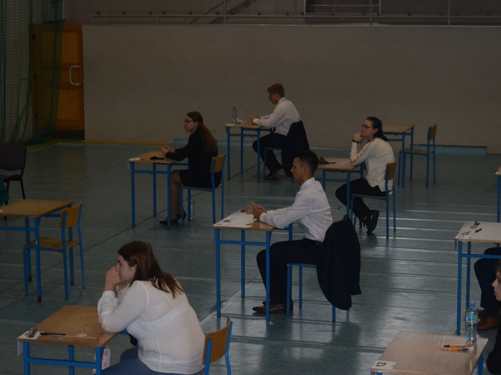 Powiat: Maturzyści przystąpili do egzaminów