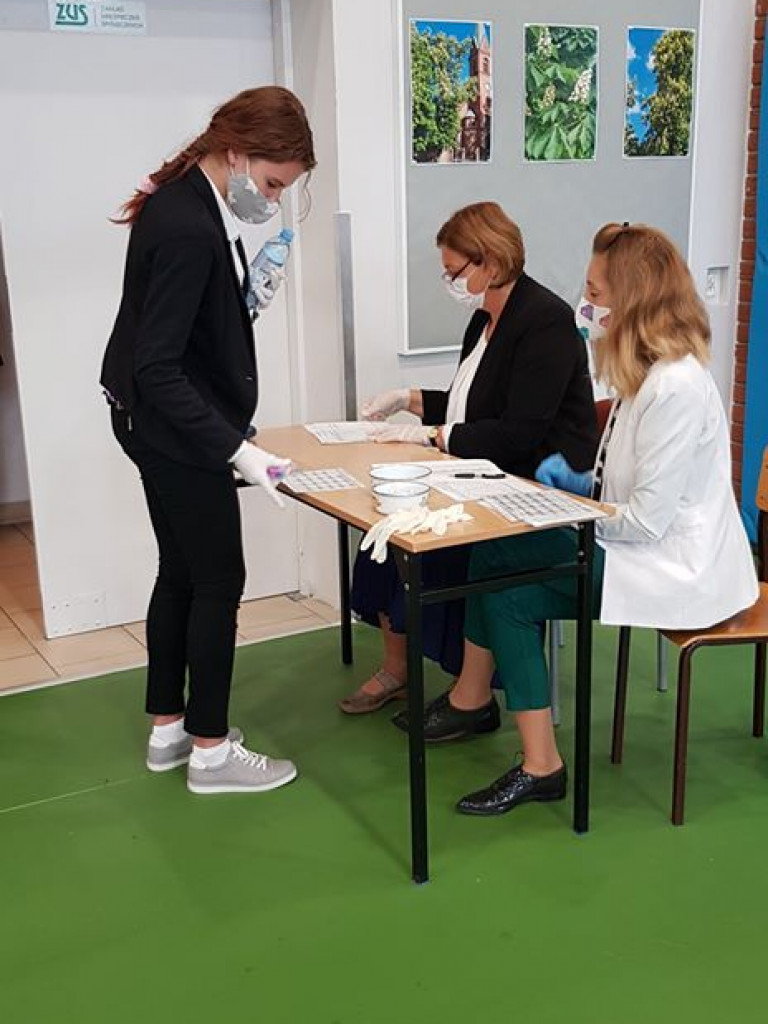 Powiat: Maturzyści przystąpili do egzaminów