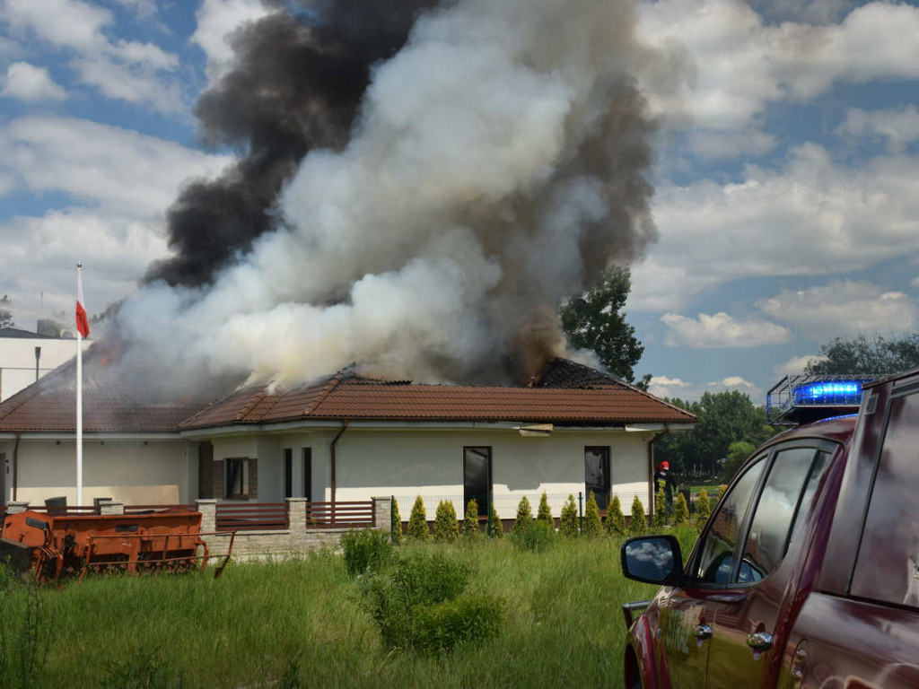 Środa: Spalił się dom jednorodzinny na Lazurowej (galeria)