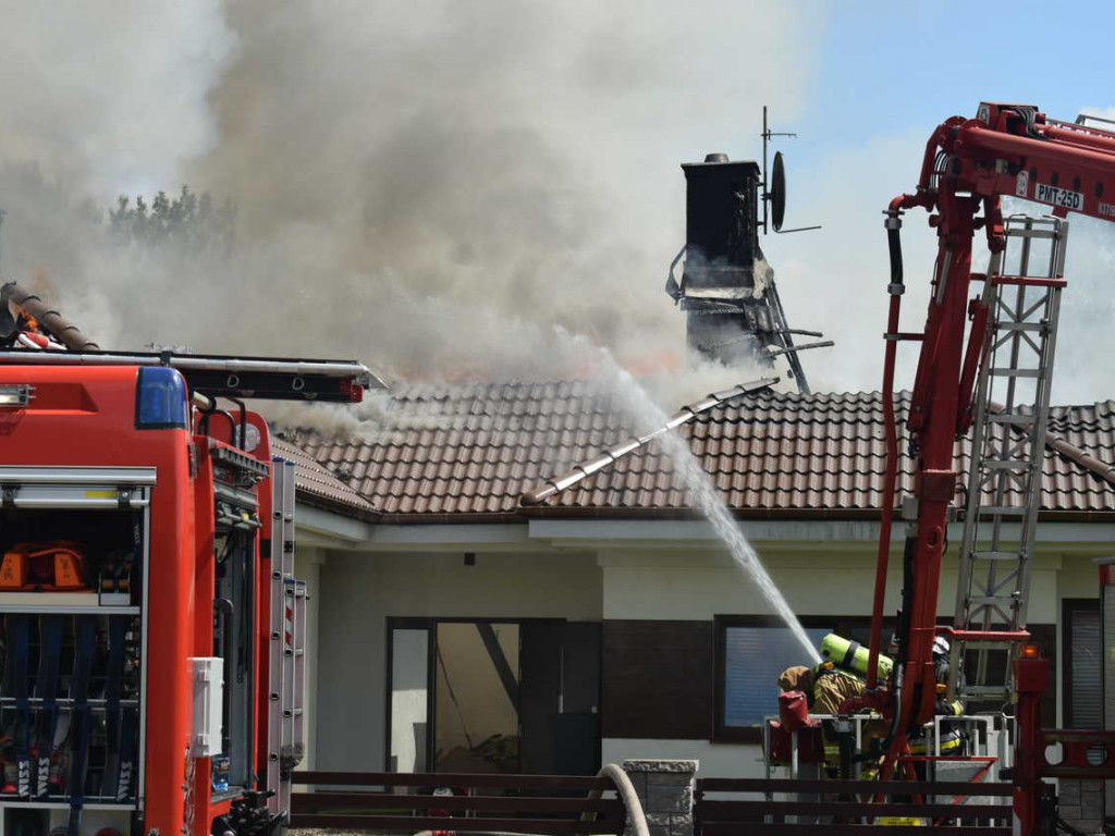 Środa: Spalił się dom jednorodzinny na Lazurowej (galeria)