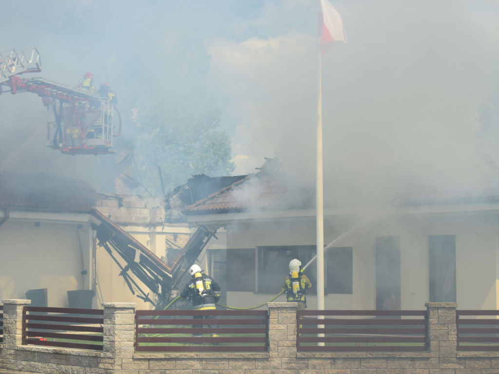 Środa: Spalił się dom jednorodzinny na Lazurowej (galeria)