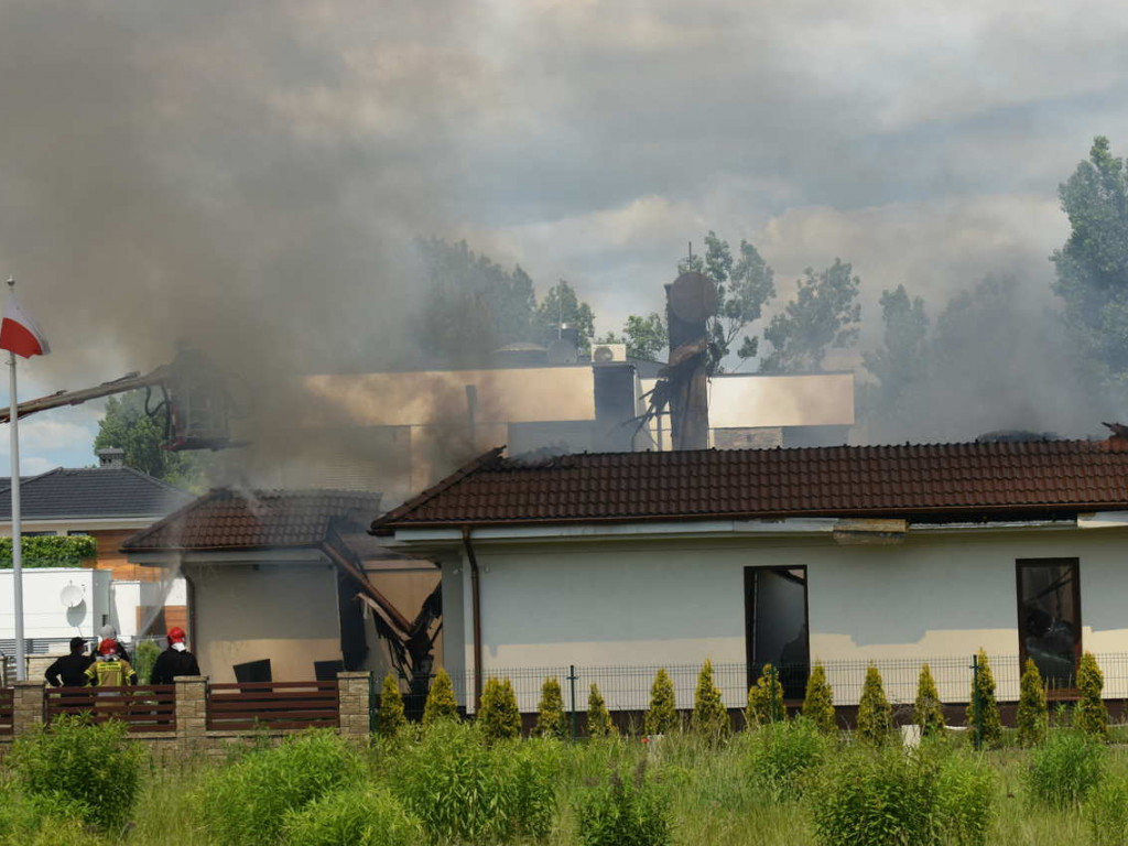 Środa: Spalił się dom jednorodzinny na Lazurowej (galeria)