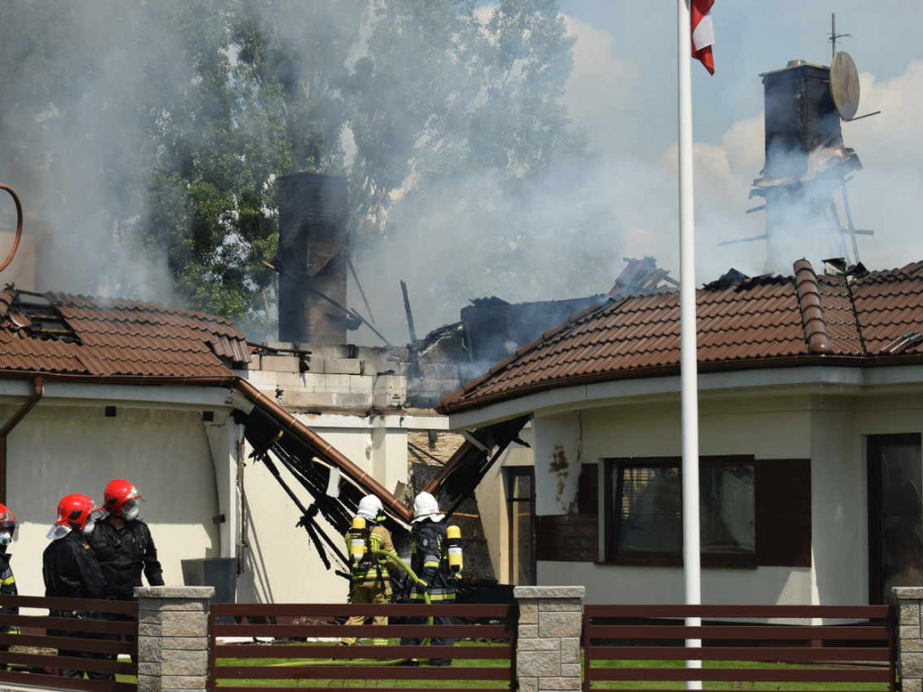 Środa: Spalił się dom jednorodzinny na Lazurowej (galeria)