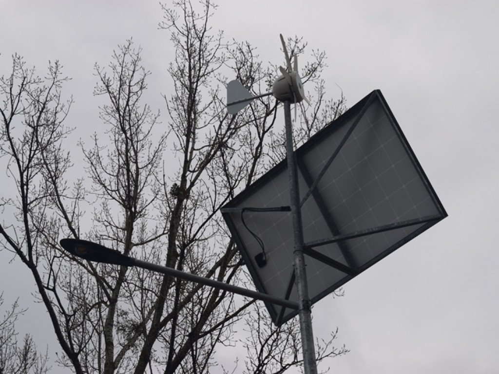 Lampy znikną z Topolskiej
