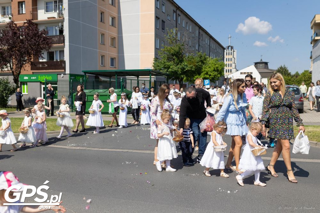 Procesja Bożego Ciała ulicami Środy