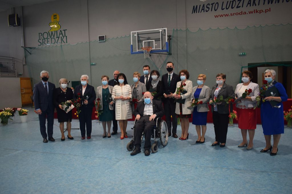 Matki uhonorowane odznaczeniami