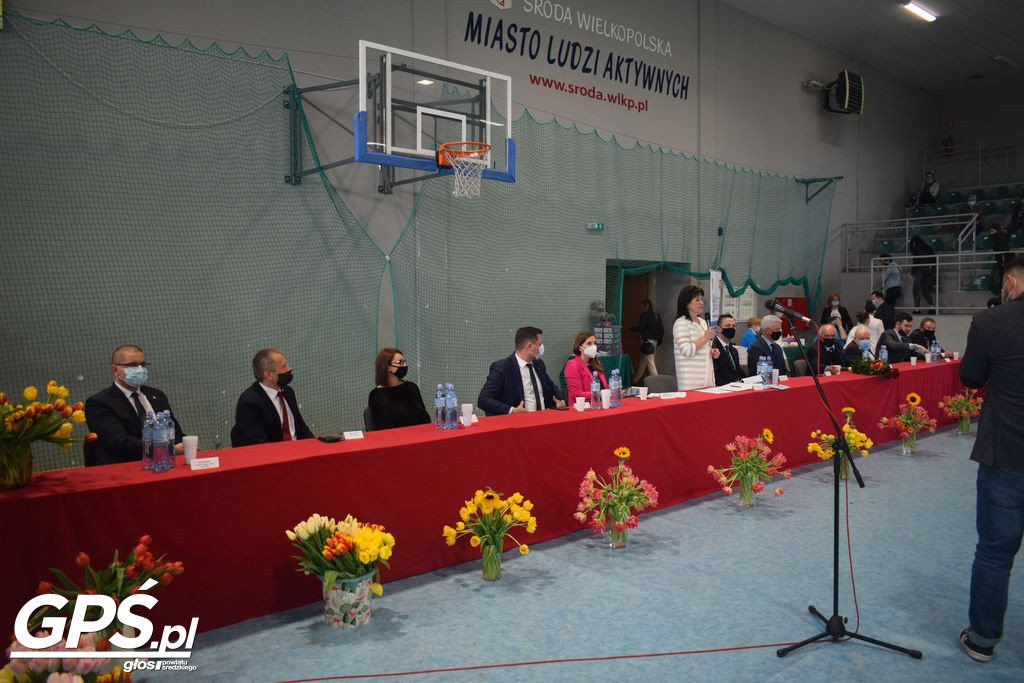 Matki uhonorowane odznaczeniami