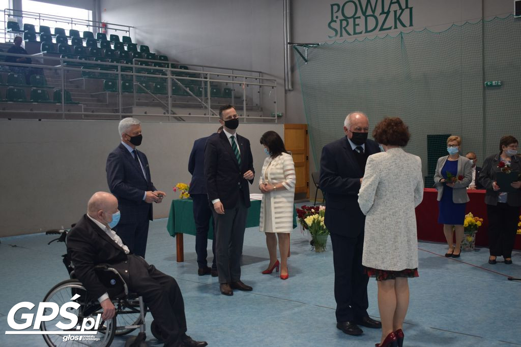 Matki uhonorowane odznaczeniami