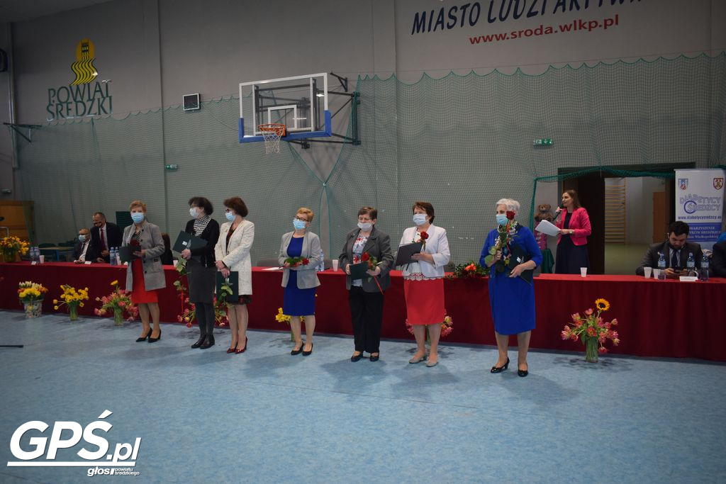 Matki uhonorowane odznaczeniami