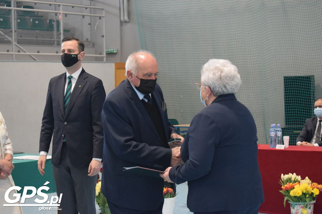 Matki uhonorowane odznaczeniami