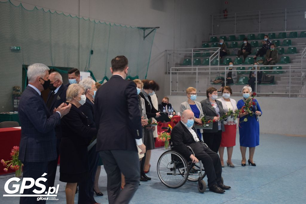 Matki uhonorowane odznaczeniami