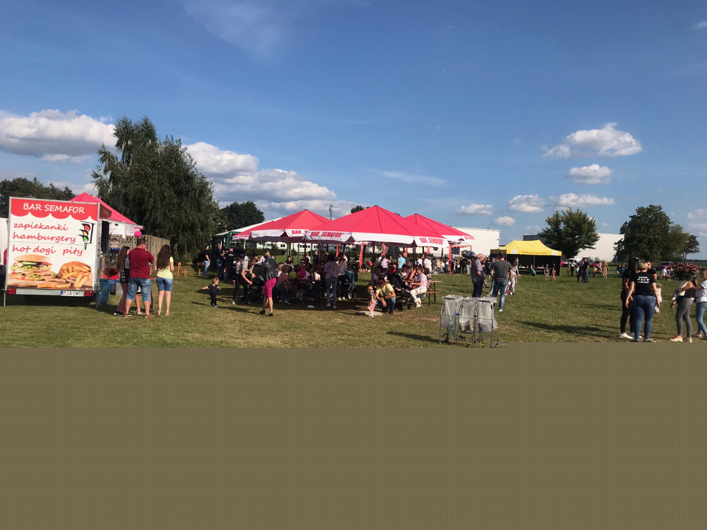 Festyn charytatywny dla Karoliny w Klęce
