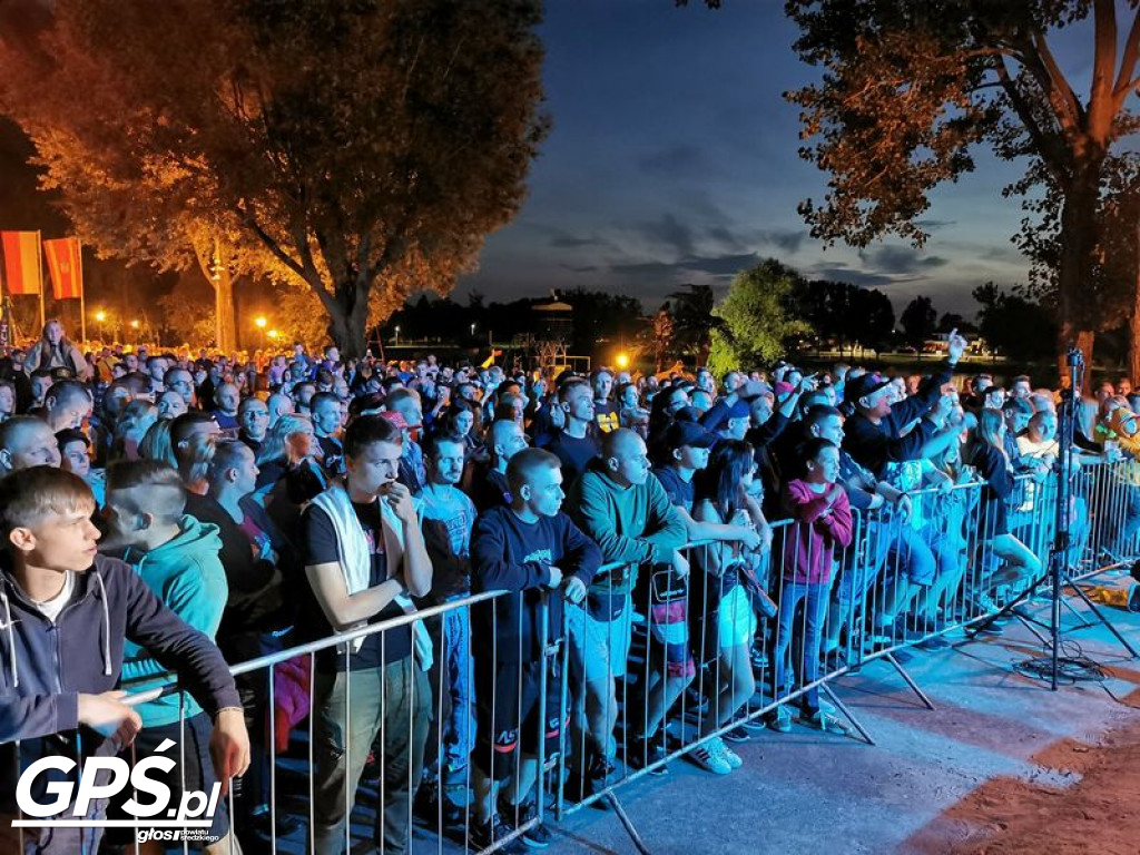 Peja porwał publiczność nad jeziorem w Środzie