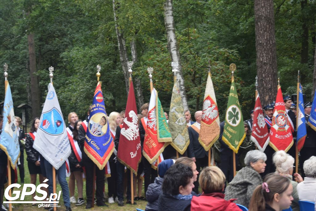 Janowo - 78. rocznica zrzutu broni dla AK