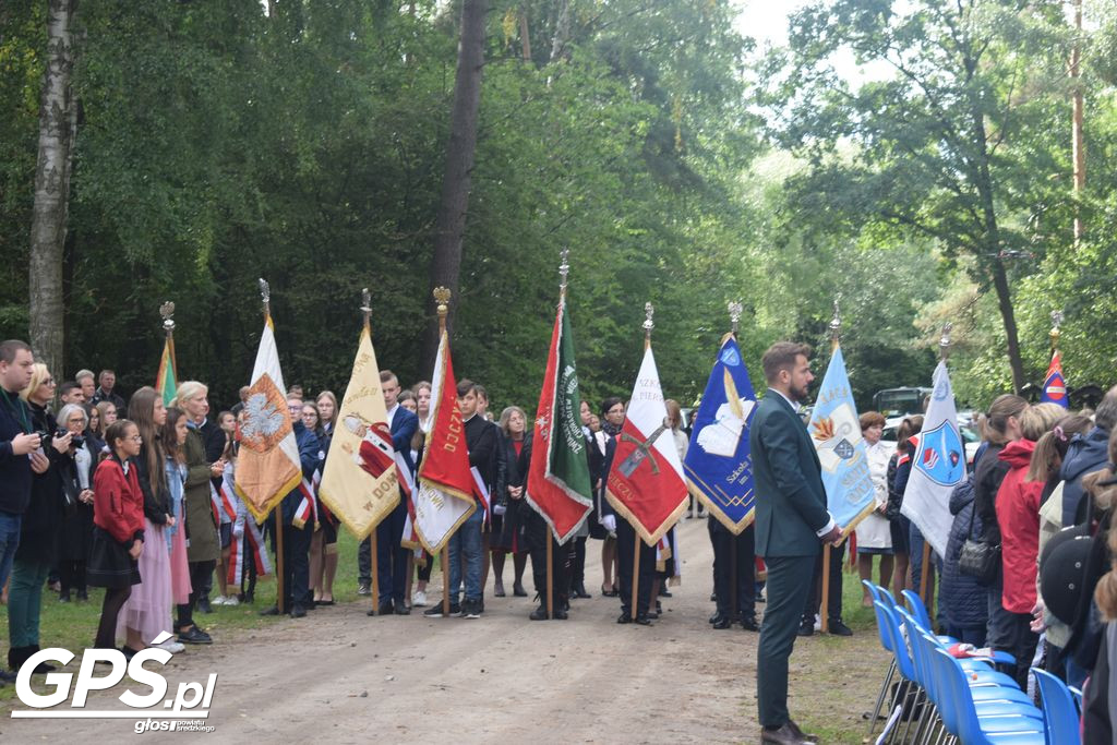 Janowo - 78. rocznica zrzutu broni dla AK