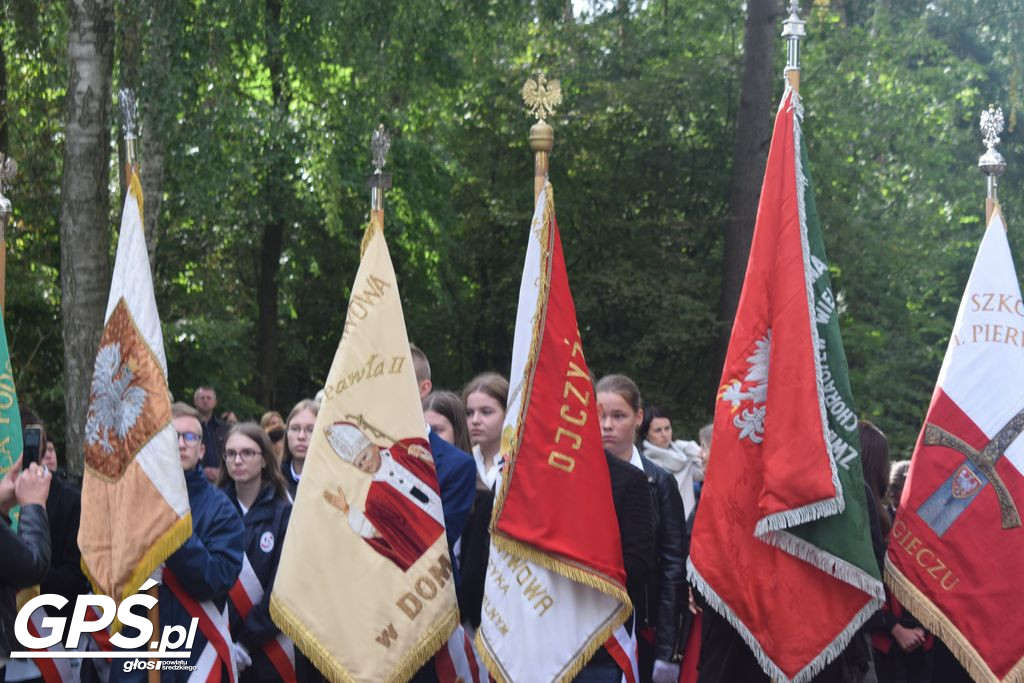 Janowo - 78. rocznica zrzutu broni dla AK