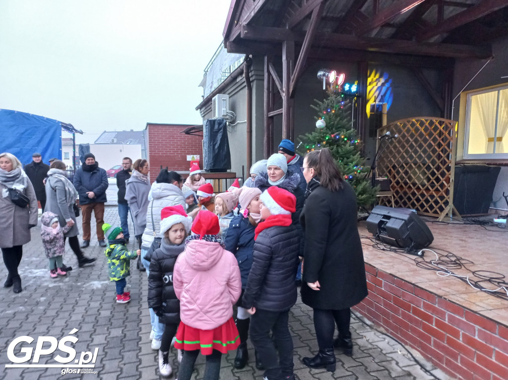 VII zapalenie choinki w Pięczkowie