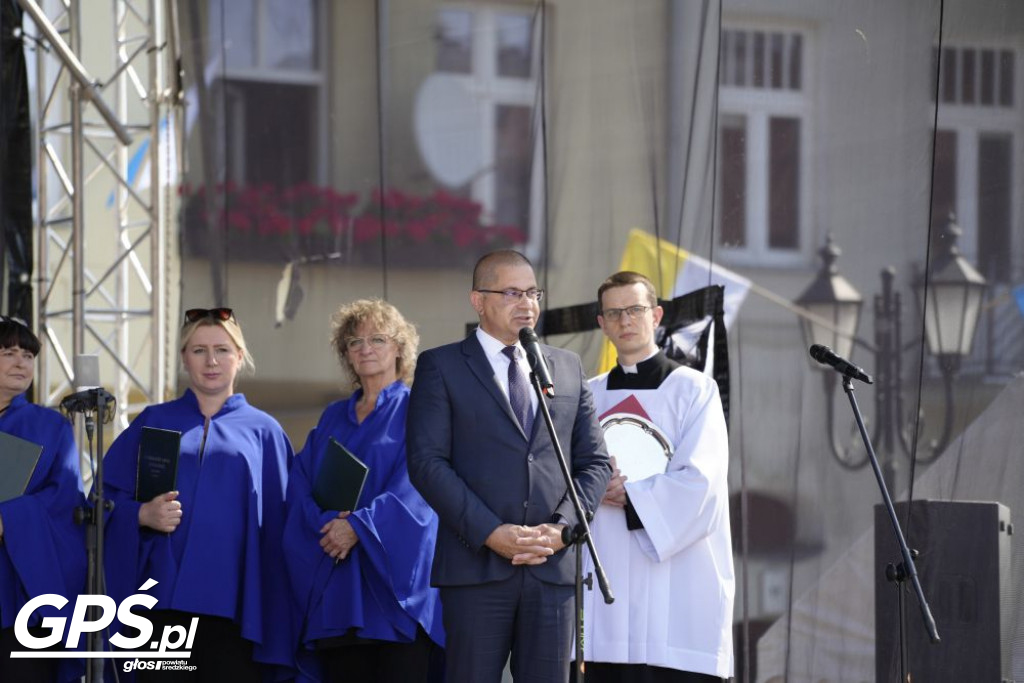 Ogłoszenie tytułu Bazyliki Mniejszej cz. 1