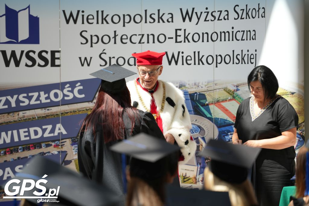 Absolutorium studiów licencjackich