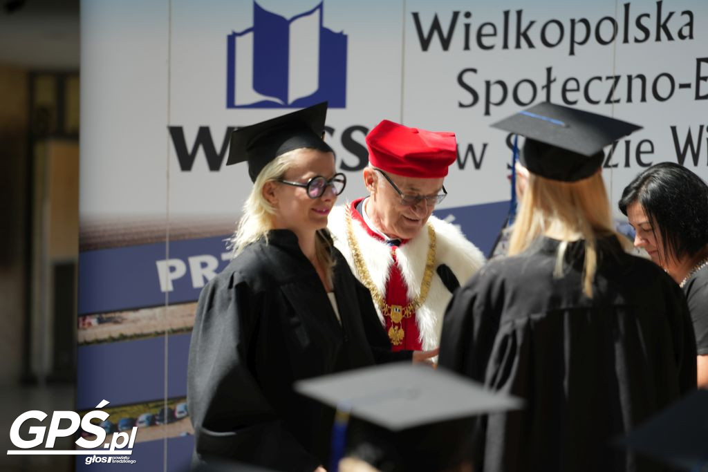 Absolutorium studiów licencjackich