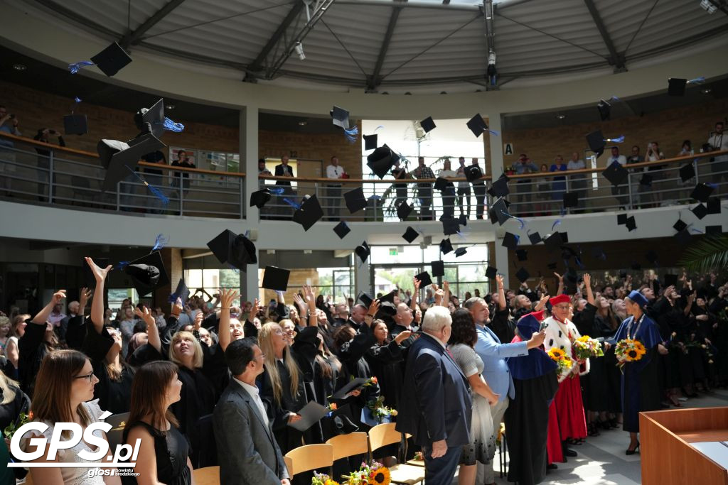 Absolutorium studiów licencjackich