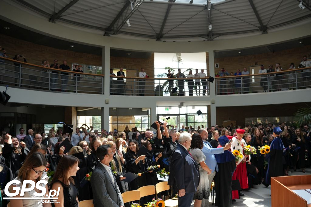Absolutorium studiów licencjackich