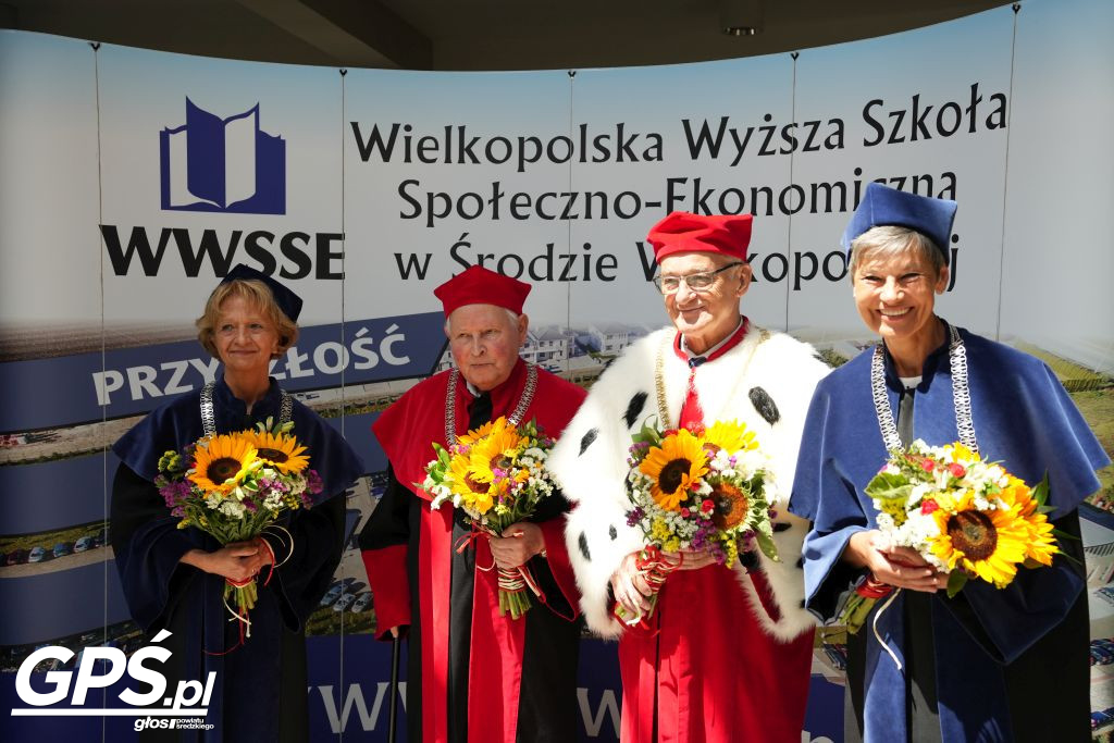 Absolutorium studiów licencjackich