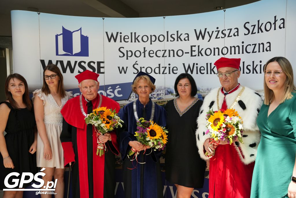 Absolutorium studiów licencjackich