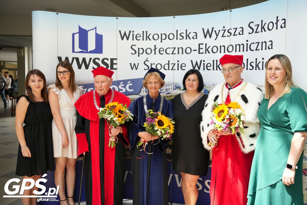 Absolutorium studiów licencjackich
