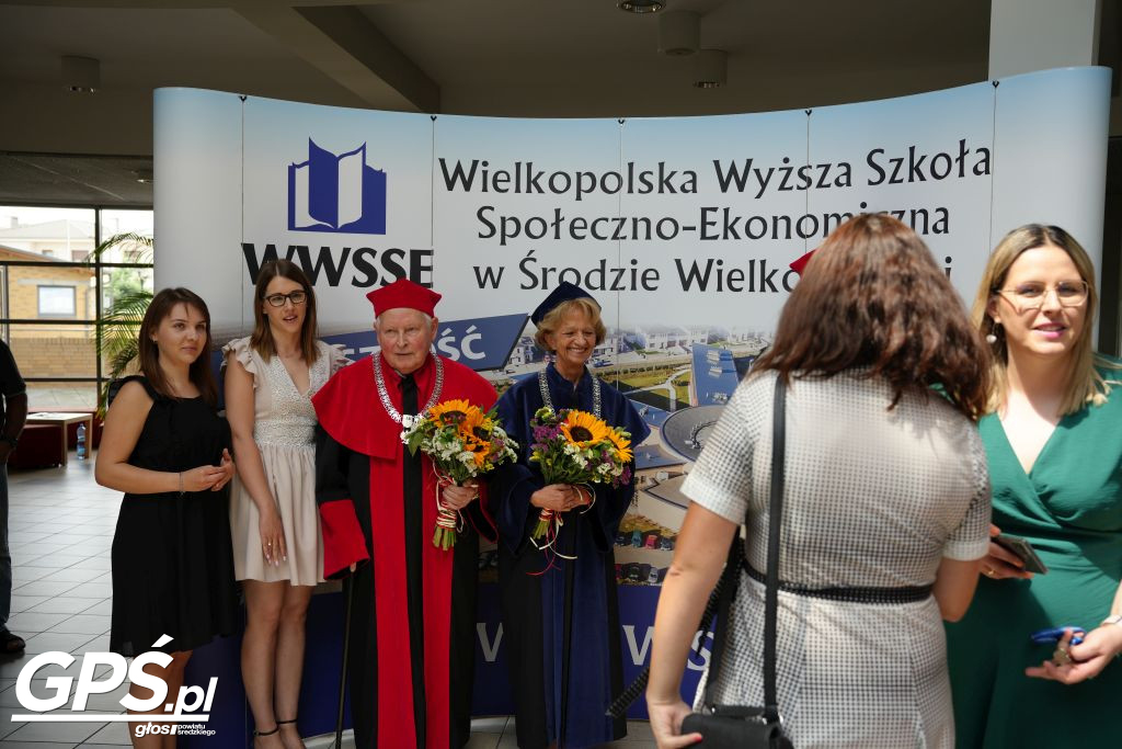 Absolutorium studiów licencjackich