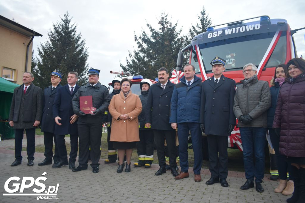 Przekazanie samochodu dla OSP Witowo
