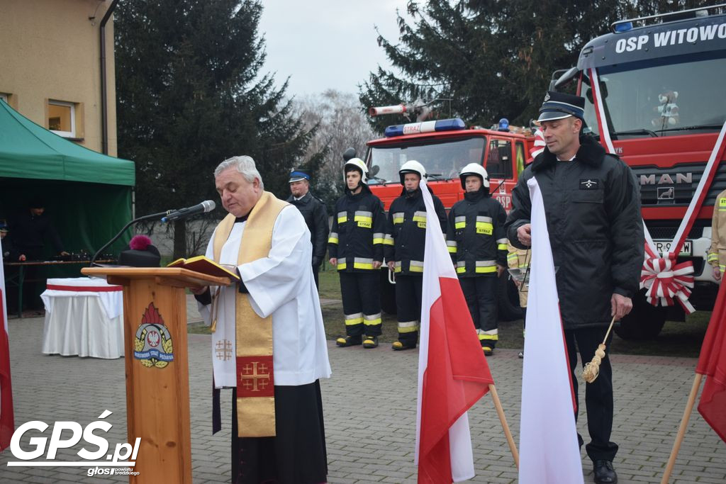 Przekazanie samochodu dla OSP Witowo
