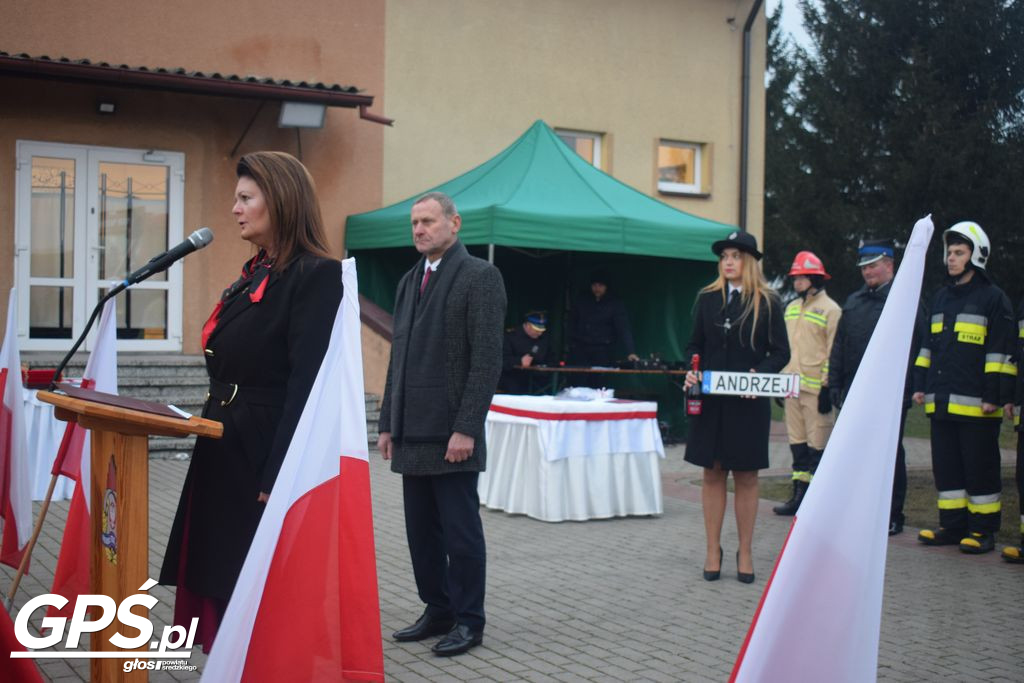 Przekazanie samochodu dla OSP Witowo