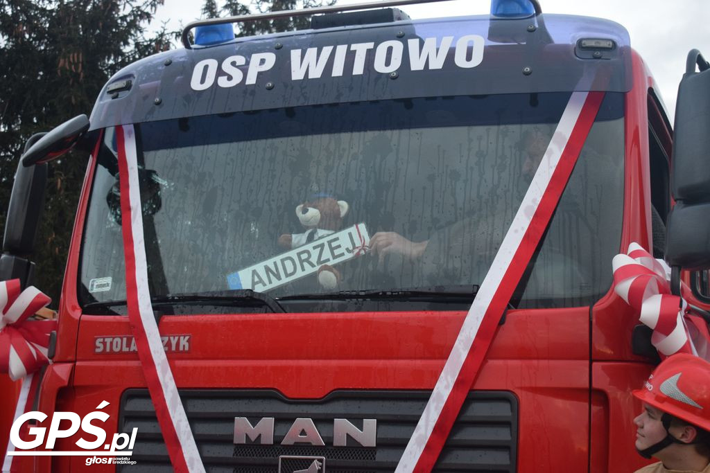 Przekazanie samochodu dla OSP Witowo