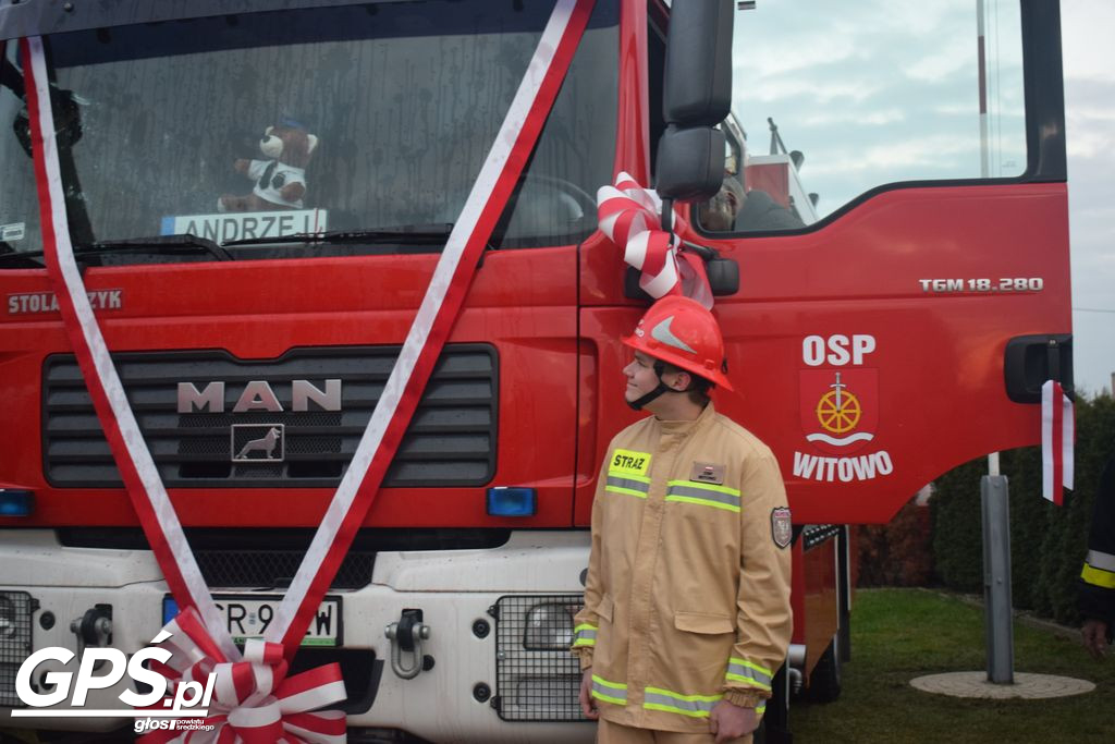 Przekazanie samochodu dla OSP Witowo